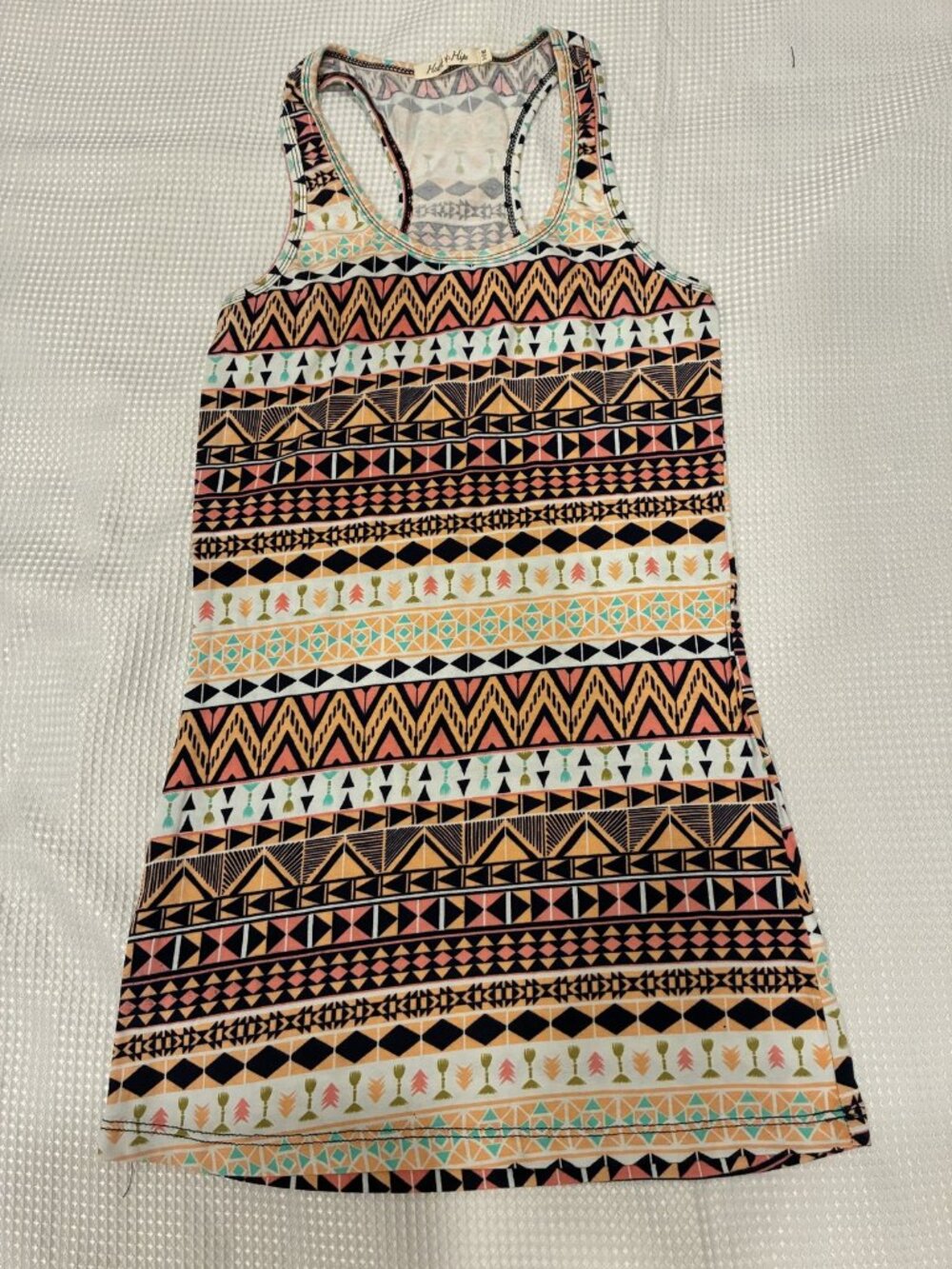 Heart & Hips Size Medium (M) Geometric Tribal Print Racerback Tank Top